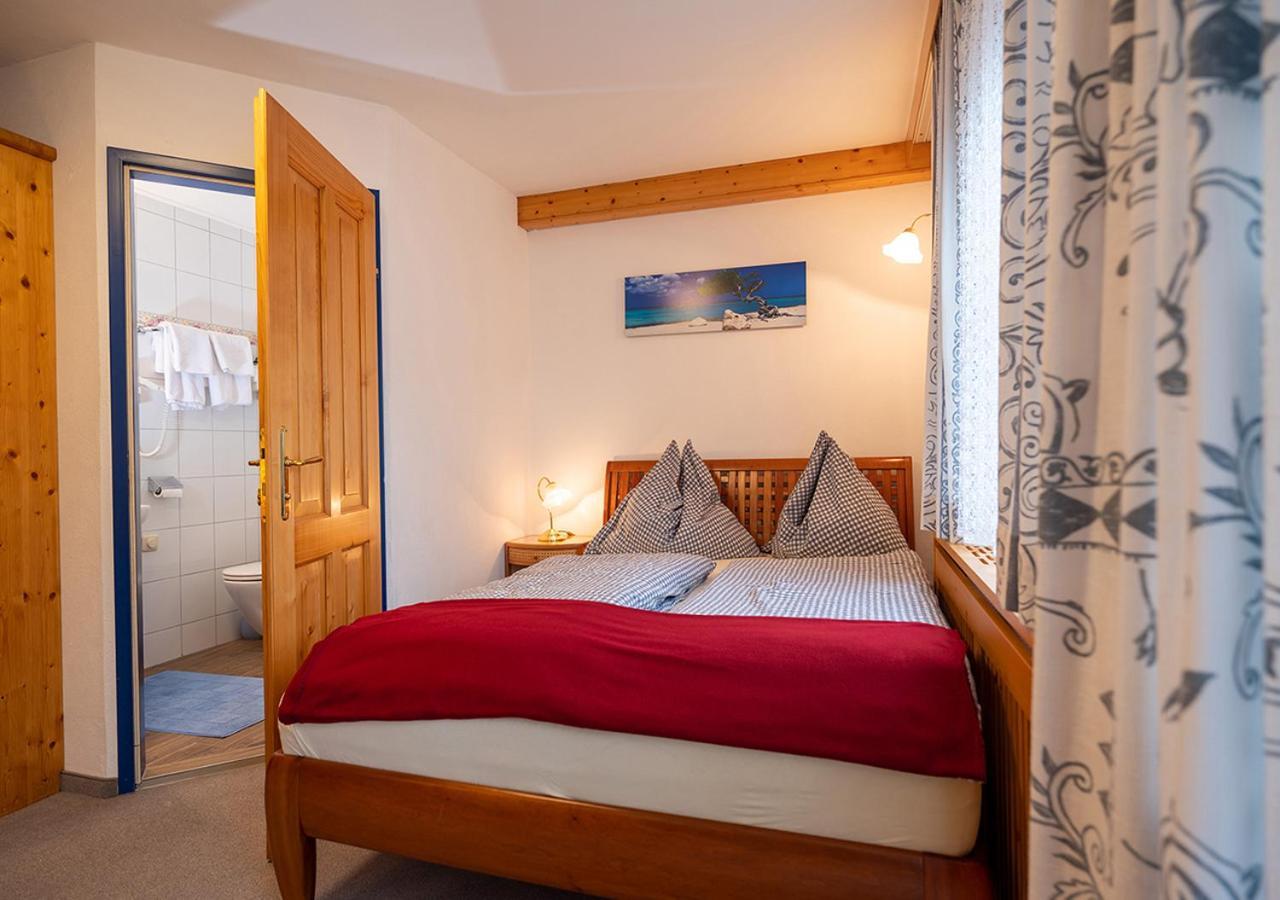 Siri'S Einkehr Hotell Sankt Georgen im Attergau Eksteriør bilde